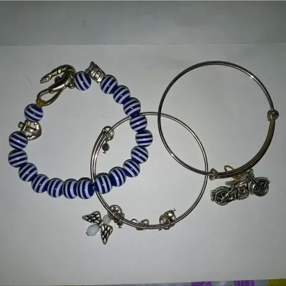 Randomized Bracelet bundle   - Picture 4 of 4